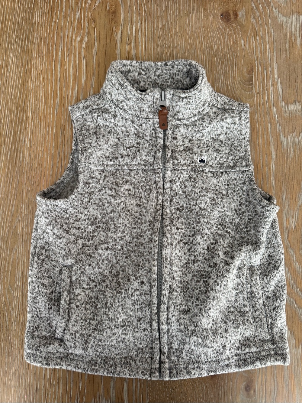 crown & ivy Kids Heathered Grey Fleece Vest with Black Trim